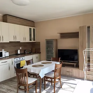 Magnolia Sea View Apartament